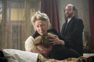 Paul Giamatti en Helen Mirren in The Last Station