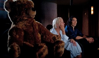 Helen Mirren en Russell Brand in Arthur