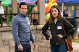 Instant Family: Mark Wahlberg (Pete) en Rose Byrne (Ellie) Instant Family: Mark Wahlberg (Pete) en Rose Byrne (Ellie)