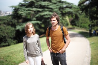 Isabelle Huppert en Roman Kolinka in L'avenir