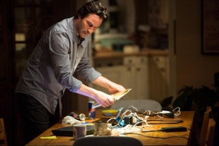 Keanu Reeves in Replicas