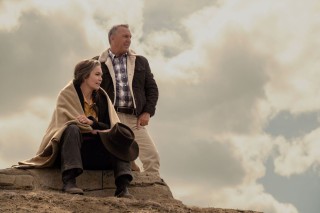 Diane Lane en Kevin Costner in Let Him Go