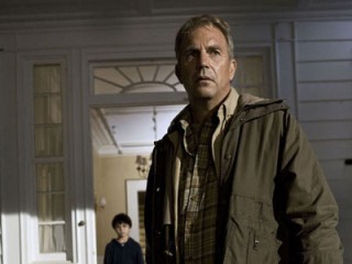 Kevin Costner in The New Daughter