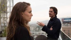 Knight of Cups: Natalie Portman en Christian Bale (Rick) Knight of Cups: Natalie Portman en Christian Bale (Rick)