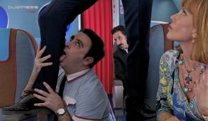 Los Amantes Pasajeros: Carlos Areces (Fajas) en Cecilia Roth (Norma Boss) Los Amantes Pasajeros: Carlos Areces (Fajas) en Cecilia Roth (Norma Boss)