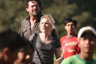 Anniek Pheifer en Mark Rietman in First Mission