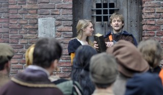 Lisa Smit en Matthijs van de Sande Bakhuyzen in Kenau