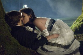 Megan Fox en Johnny Simmons in Jennifer's Body