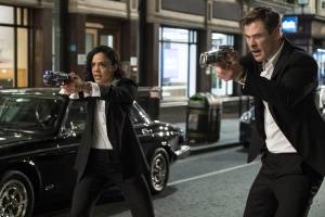 Men in Black: International: Tessa Thompson (Agent M) en Chris Hemsworth (Agent H) Men in Black: International: Tessa Thompson (Agent M) en Chris Hemsworth (Agent H)