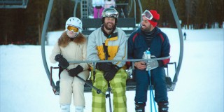 Gayle Rankin, Kyle Marvin en Michael Angelo Covino in The Climb