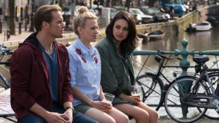 Sam Heughan, Kate McKinnon en Mila Kunis in The Spy Who Dumped Me