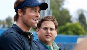 Brad Pitt (Billy Beane) en Jonah Hill (Peter Brand) Brad Pitt (Billy Beane) en Jonah Hill (Peter Brand)