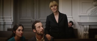 Yahya Mahayni en Monica Bellucci in The Man Who Sold His Skin