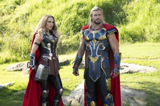 Natalie Portman en Chris Hemsworth in Thor: Love and Thunder