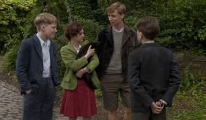 Oorlogsgeheimen: Joes Brauers (Lambert), Pippa Allen (Maartje), Nils Verkooijen (Leo) en Maas Bronkhuyzen (Tuur) Oorlogsgeheimen: Joes Brauers (Lambert), Pippa Allen (Maartje), Nils Verkooijen (Leo) en Maas Bronkhuyzen (Tuur)