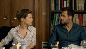 Papa ou maman: Marina Foïs (Florence Leroy) en Laurent Lafitte (Vincent Leroy) Papa ou maman: Marina Foïs (Florence Leroy) en Laurent Lafitte (Vincent Leroy)