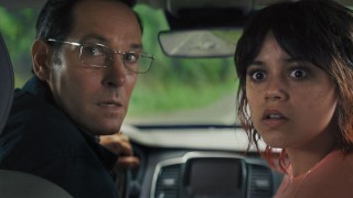 Paul Rudd en Jenna Ortega in Death of a Unicorn Paul Rudd en Jenna Ortega in Death of a Unicorn