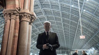Pierce Brosnan in Survivor