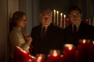 Jennifer Lawrence, Robert De Niro en Bradley Cooper in Joy