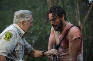 Robert De Niro en Jack Huston in Savage Salvation