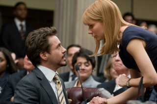 Robert Downey Jr. en Gwyneth Paltrow in Iron Man 2