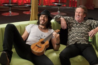 Russell Brand en Colm Meaney in Get Him to the Greek