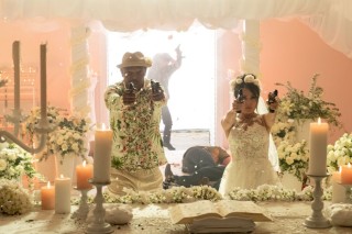 Samuel L. Jackson en Salma Hayek in The Hitman's Wife's Bodyguard