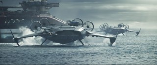 Sam Worthington en Kate Winslet in Avatar: Fire and Ash