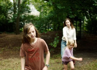 Sepp Ritsema, Thekla Reuten en Lola van Zoggel in Narcosis