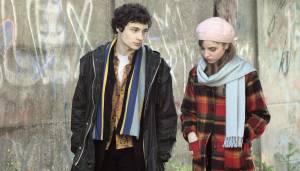 Quentin Dolmaire (Paul Dédalus (adolescent)) en Lou Roy-Lecollinet (Esther) Quentin Dolmaire (Paul Dédalus (adolescent)) en Lou Roy-Lecollinet (Esther)