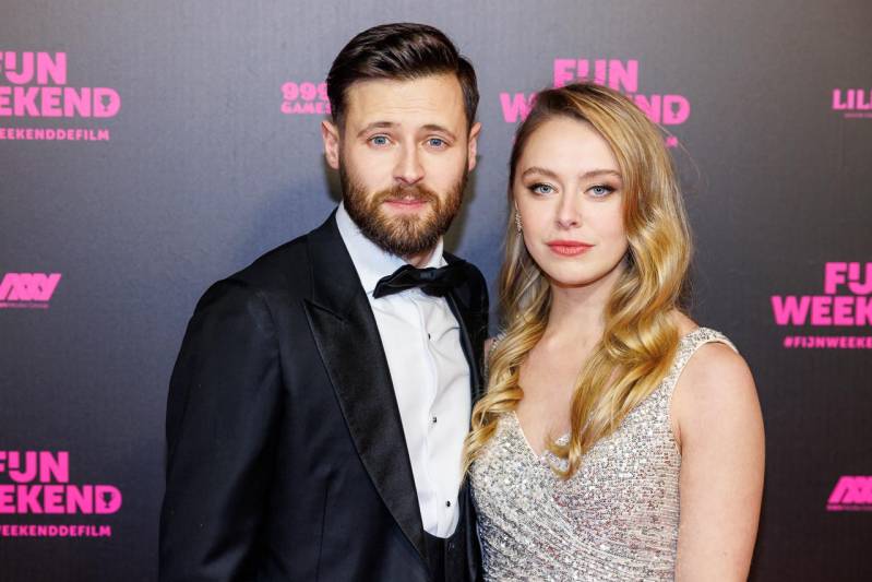 Steef de Bot en partner Lisa Zweerman op de rode loper