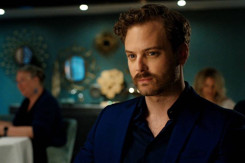 Jim Bakkum is een van de 'love interests' van Abbey Hoes in Dubbel Zes.