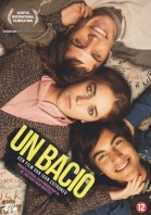 Un bacio poster